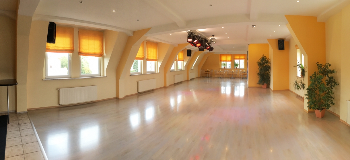 adtv-tanzschule-nebl-b-saal-2-b-64-2-64-2.jpg